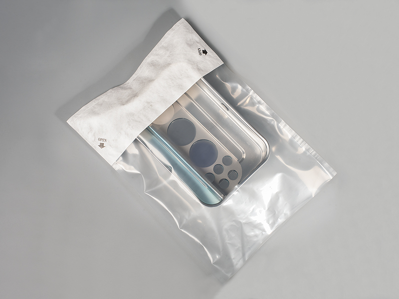 Beg header AMD dengan Tyvek